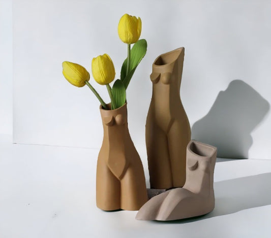 Collection de vases corps cubiques - Pablo Picasso Galartaura